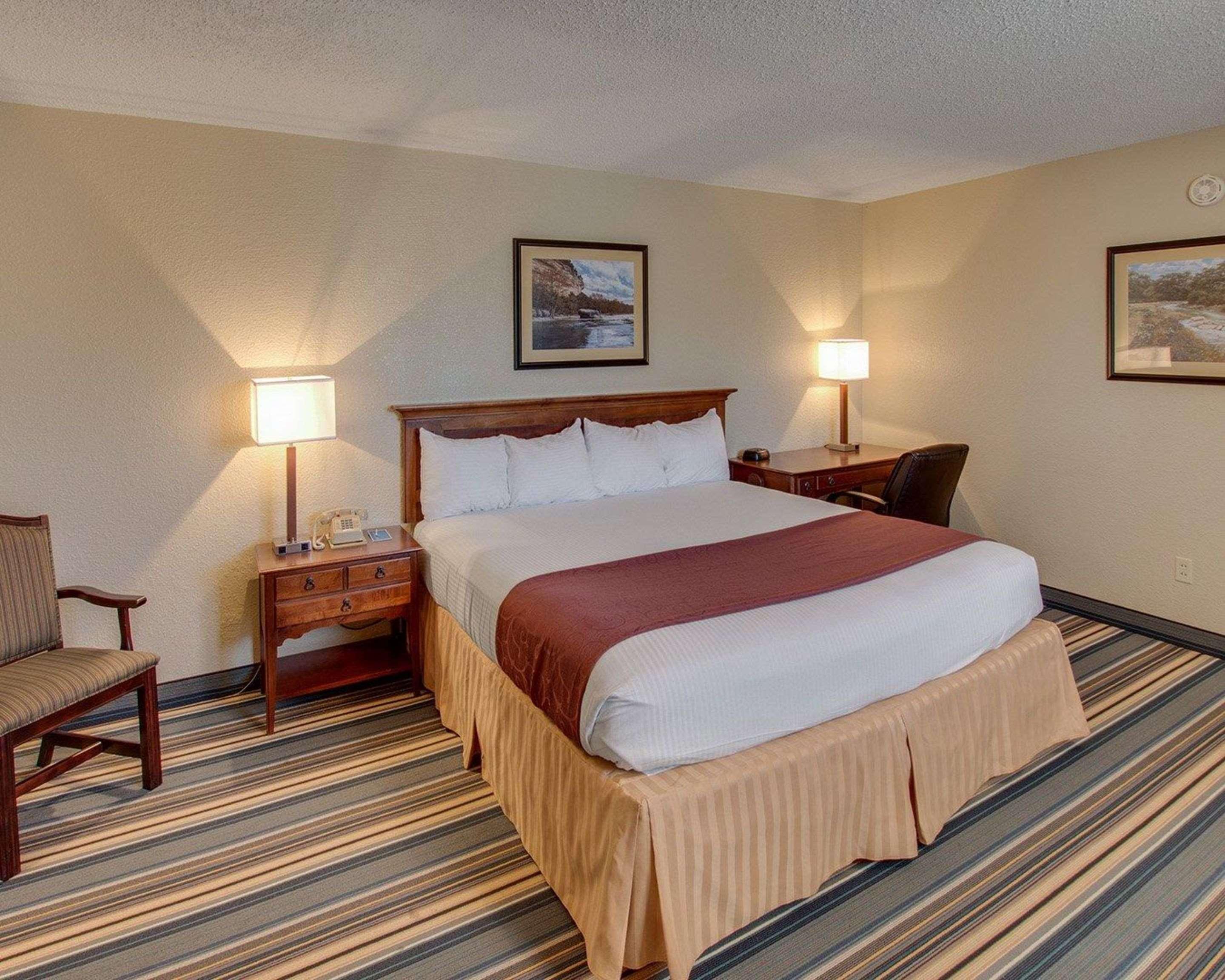 Days Inn By Wyndham Gatesville Buitenkant foto