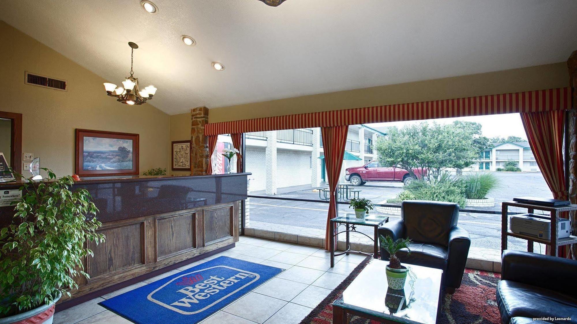 Days Inn By Wyndham Gatesville Buitenkant foto